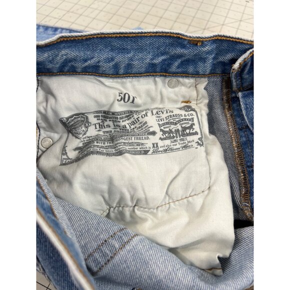 Levi’s 501 W29 L26 Distressed Light Wash Denim Jeans Women’s 29x26 Button Fly - Picture 11 of 16